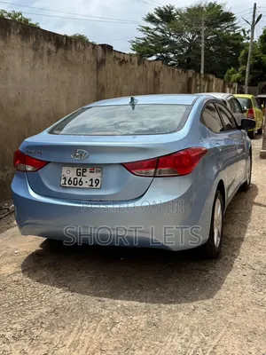 Hyundai Elantra SE 4dr Sedan (1.8L 4cyl 6M) 2014 Blue