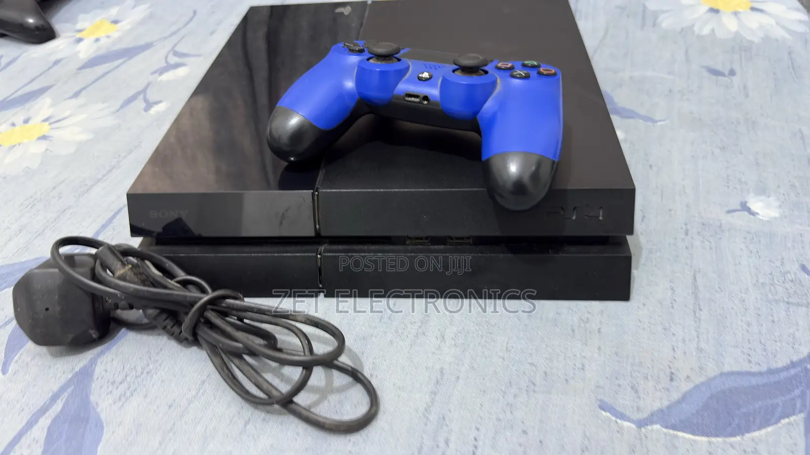 Playstation 4 Game Console Standard 500gb