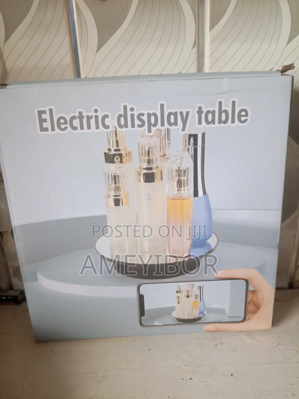 360° Electric Display Table