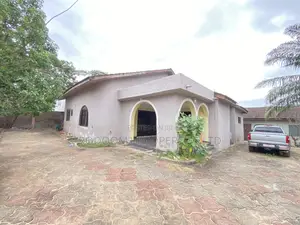 7bdrm House in Dome Paraku Estate for sale