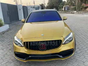 Mercedes-Benz C300 Sport 4Matic Sedan AWD (2.0L 4cyll 7A) 2016 Gold