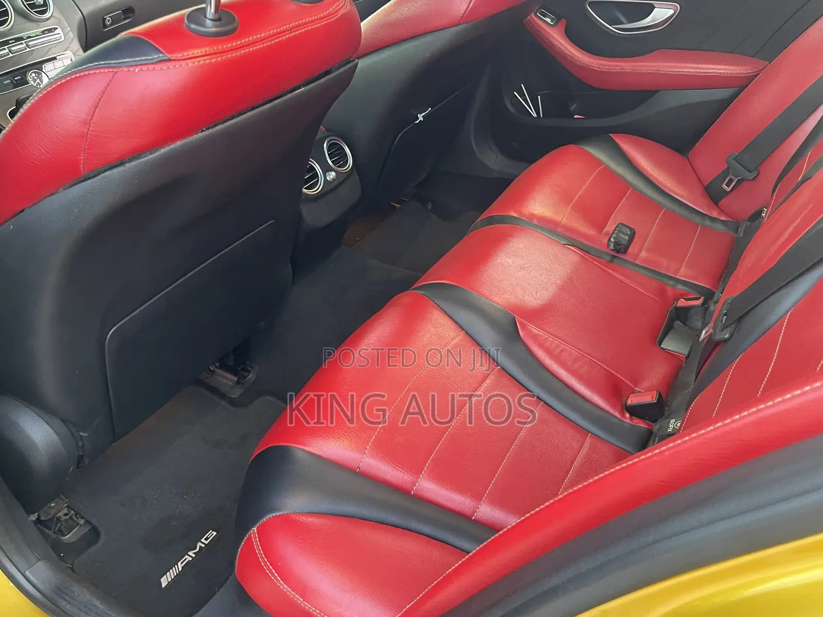 Mercedes-Benz C300 Sport 4Matic Sedan AWD (2.0L 4cyll 7A) 2016 Gold