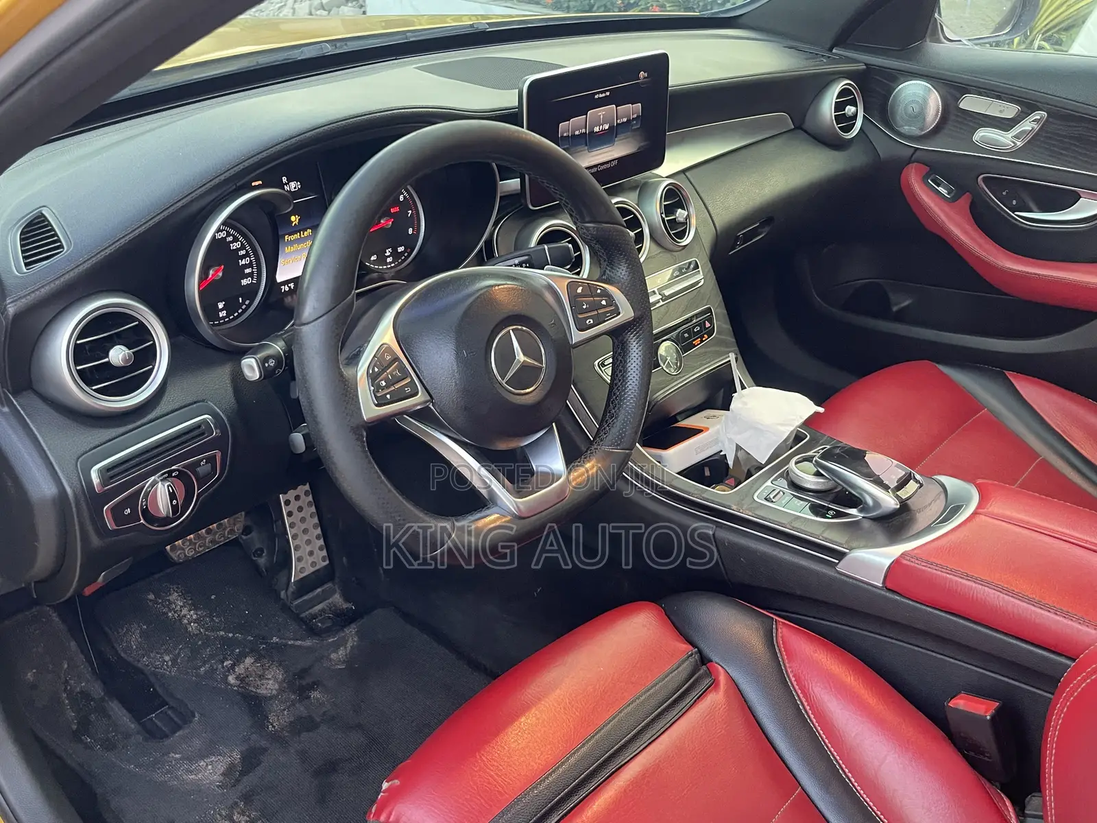 Mercedes-Benz C300 Sport 4Matic Sedan AWD (2.0L 4cyll 7A) 2016 Gold