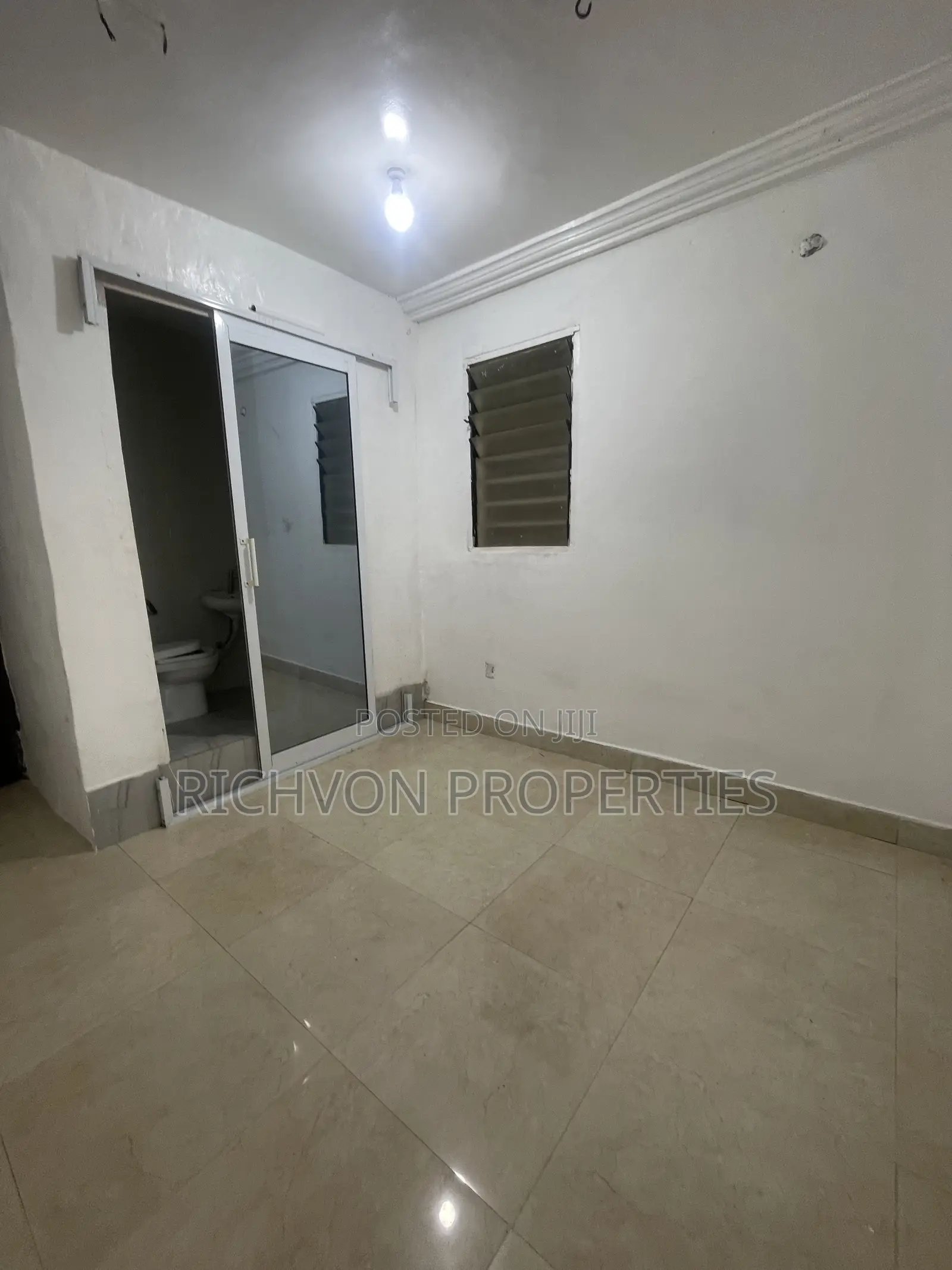 2bdrm Apartment in Richvon Properties, Baatsona Total for rent
