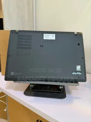 New Laptop Lenovo ThinkPad T14s Gen 2 16GB Intel Core i7 SSD 512GB