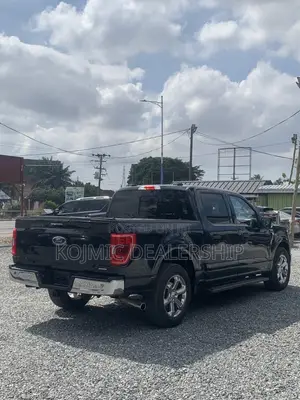 Ford F-150 2023 Black