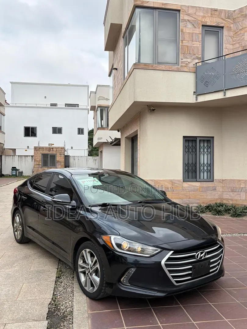 Hyundai Elantra SE Sedan FWD (2.0L 4cyl 6M) 2017 Black
