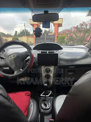 Toyota Vitz 1.0 FWD 5dr 2008 Blue