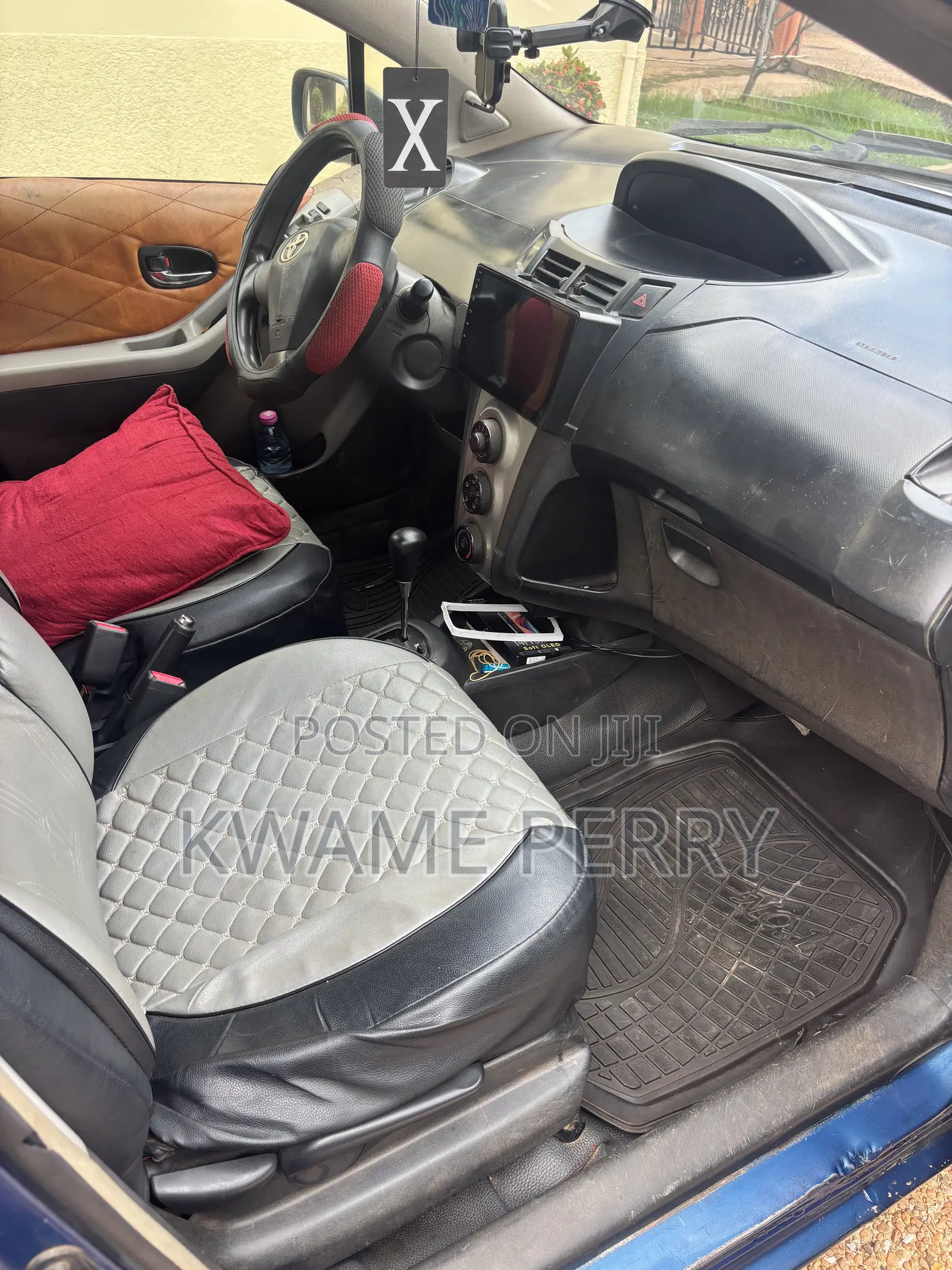 Toyota Vitz 1.0 FWD 5dr 2008 Blue