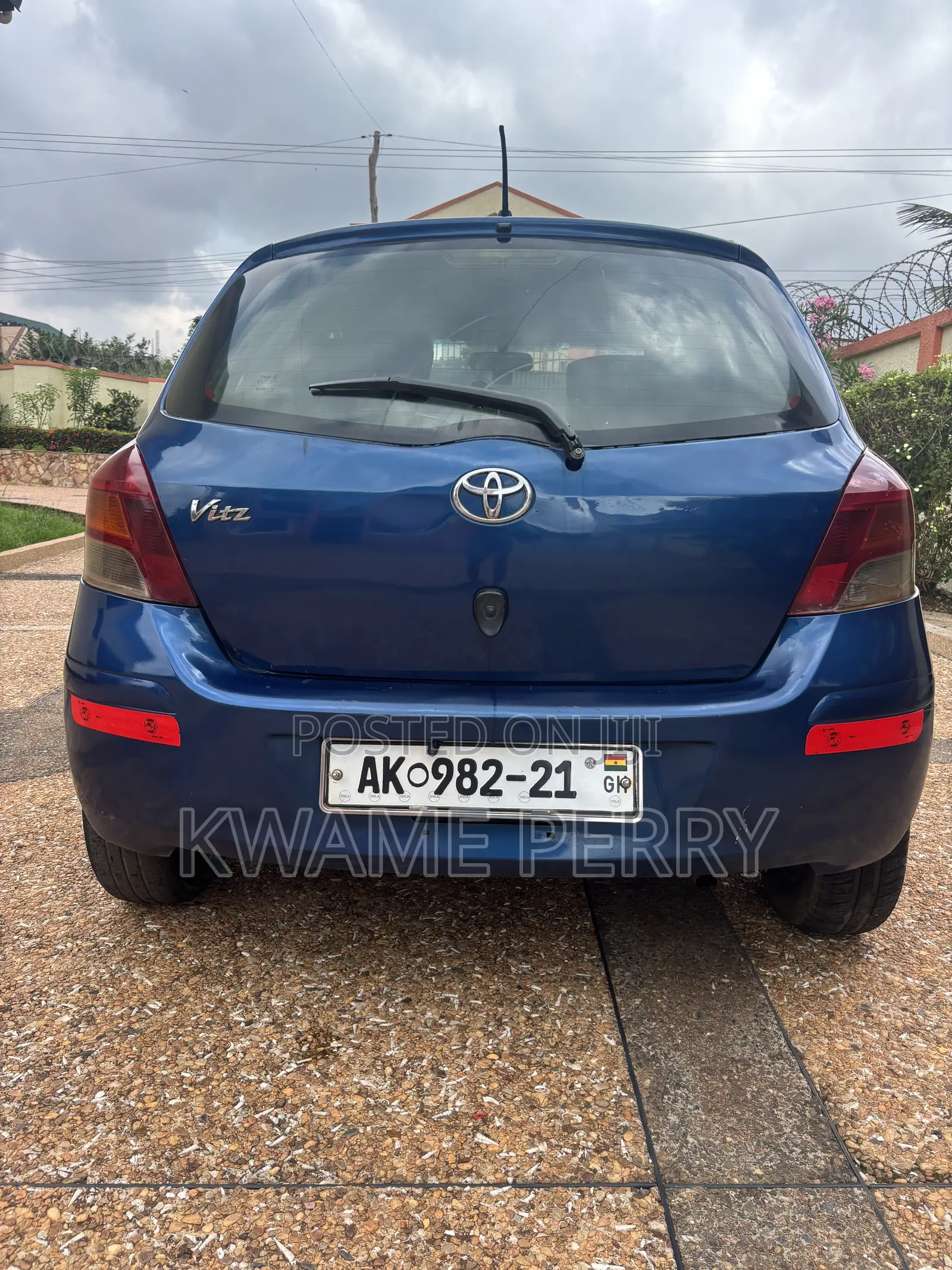 Toyota Vitz 1.0 FWD 5dr 2008 Blue