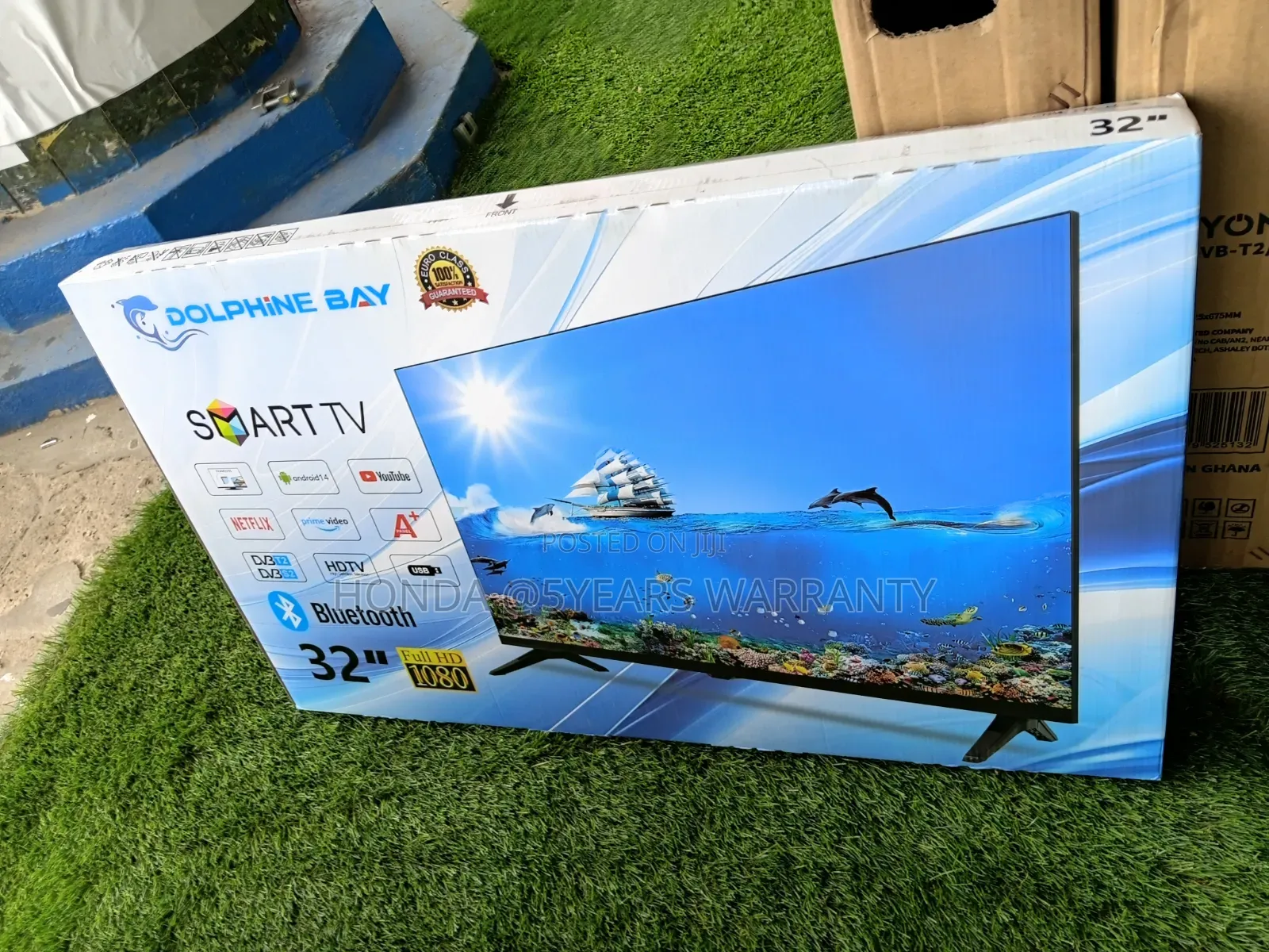 Dolphine Bay Smart TV - Bluetooth, YouTube & Netflix Is Available