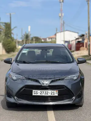 Toyota Corolla LE 4dr Sedan (1.8L 4cyl CVT) 2017 Gray