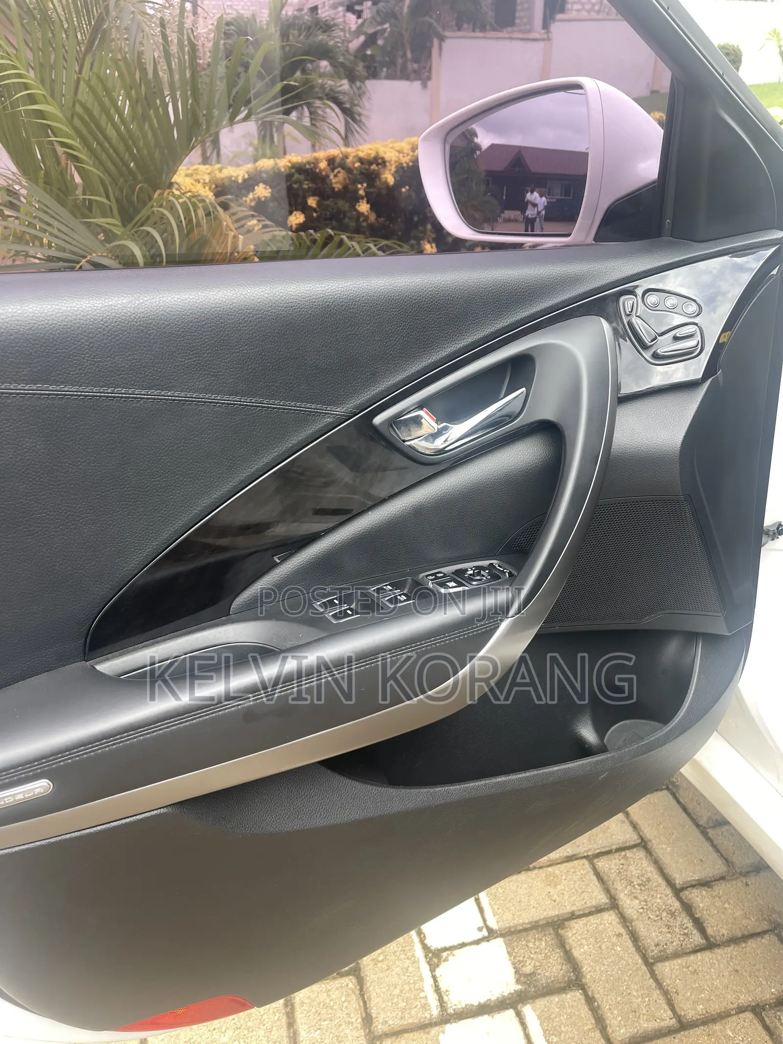 Hyundai Grandeur 2016 White