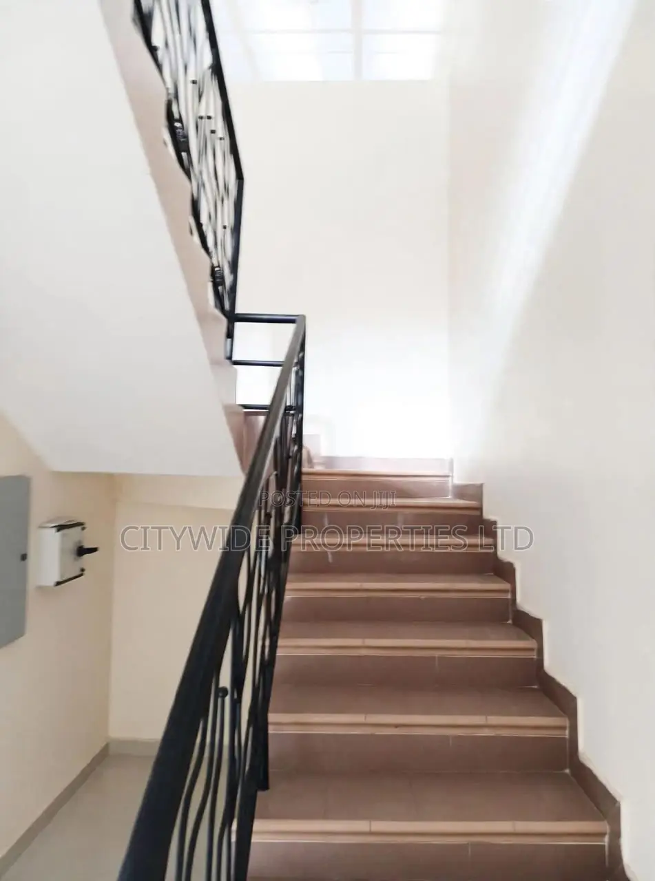4bdrm House in Baatsona Total for rent