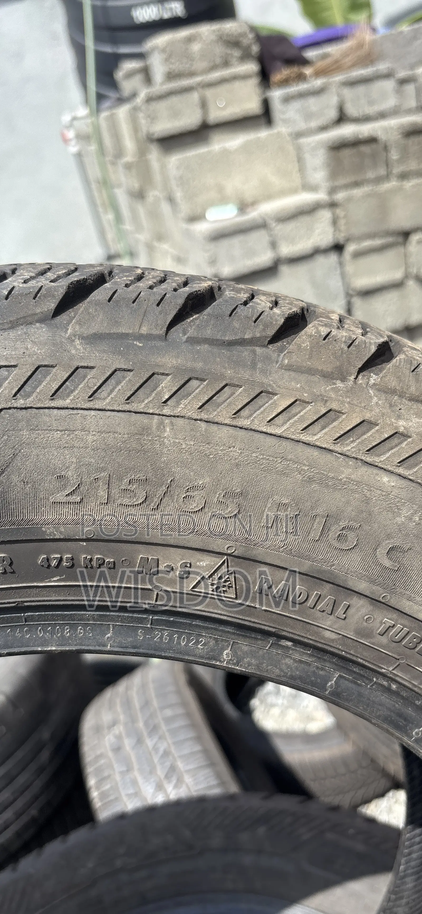 215/65r16c Snovanis