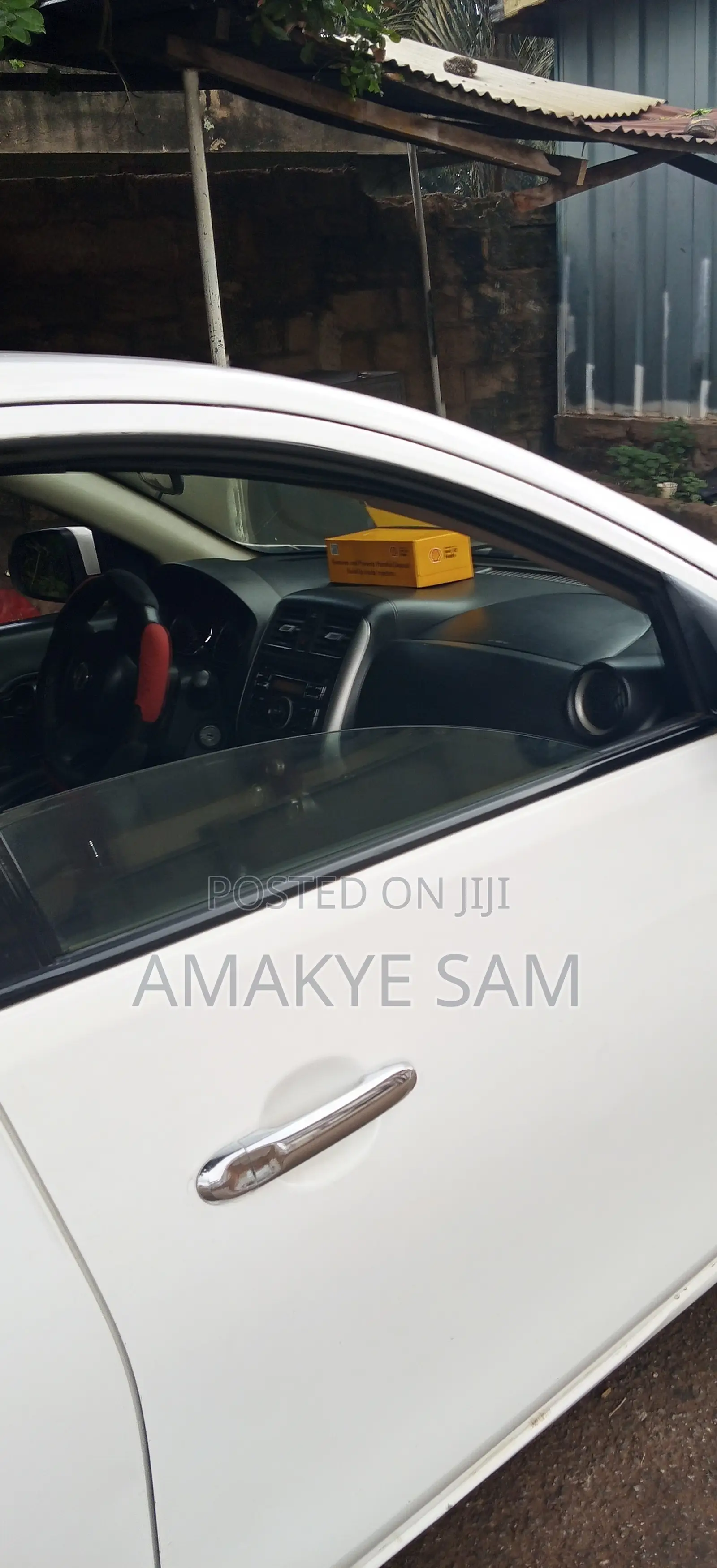 Nissan Versa 1.6 SV Sedan 2012 White