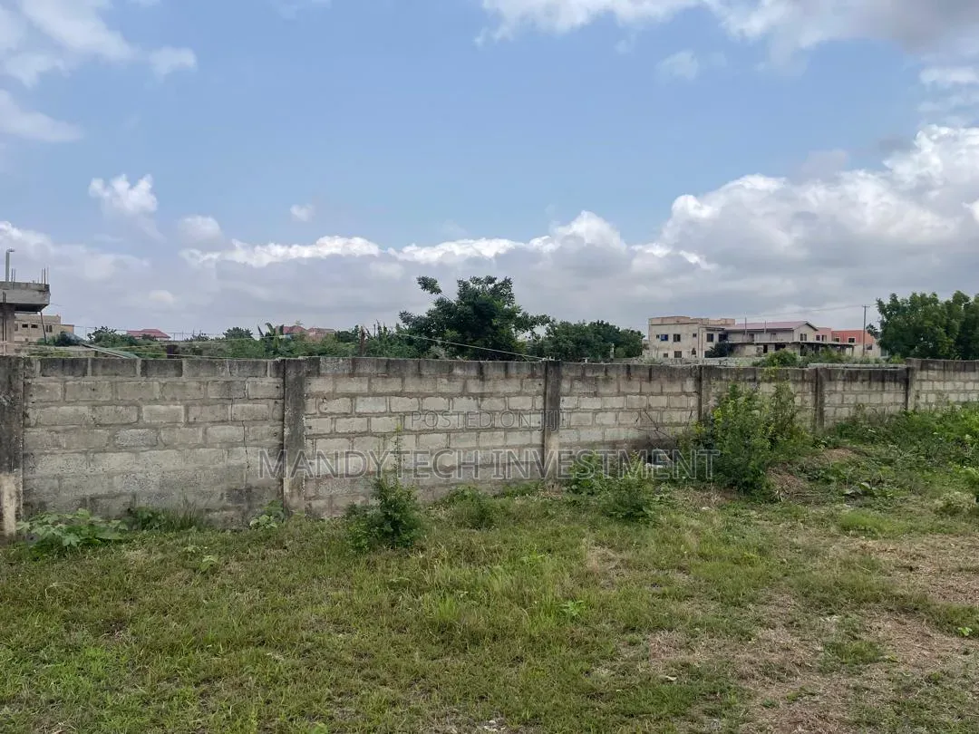 One Plot at Katamanso China Mall