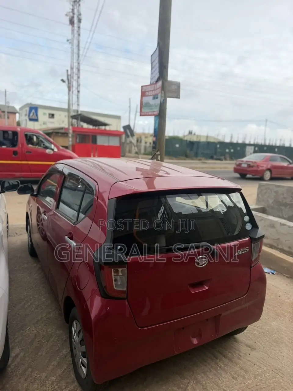 Daihatsu Mira 2017 Red