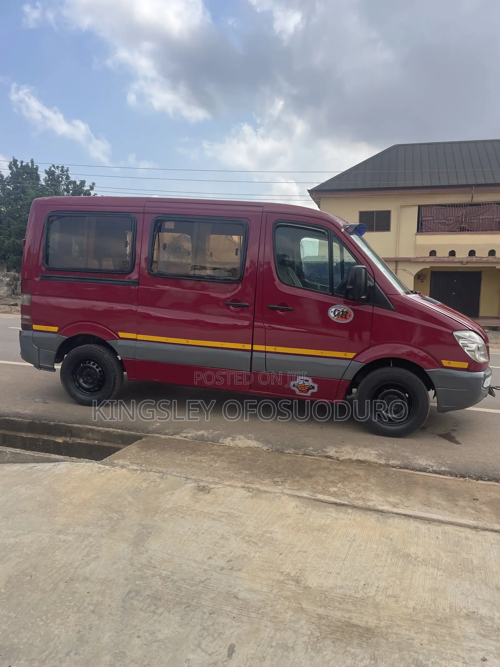 Mercedes-Benz Sprinter 2010 Red