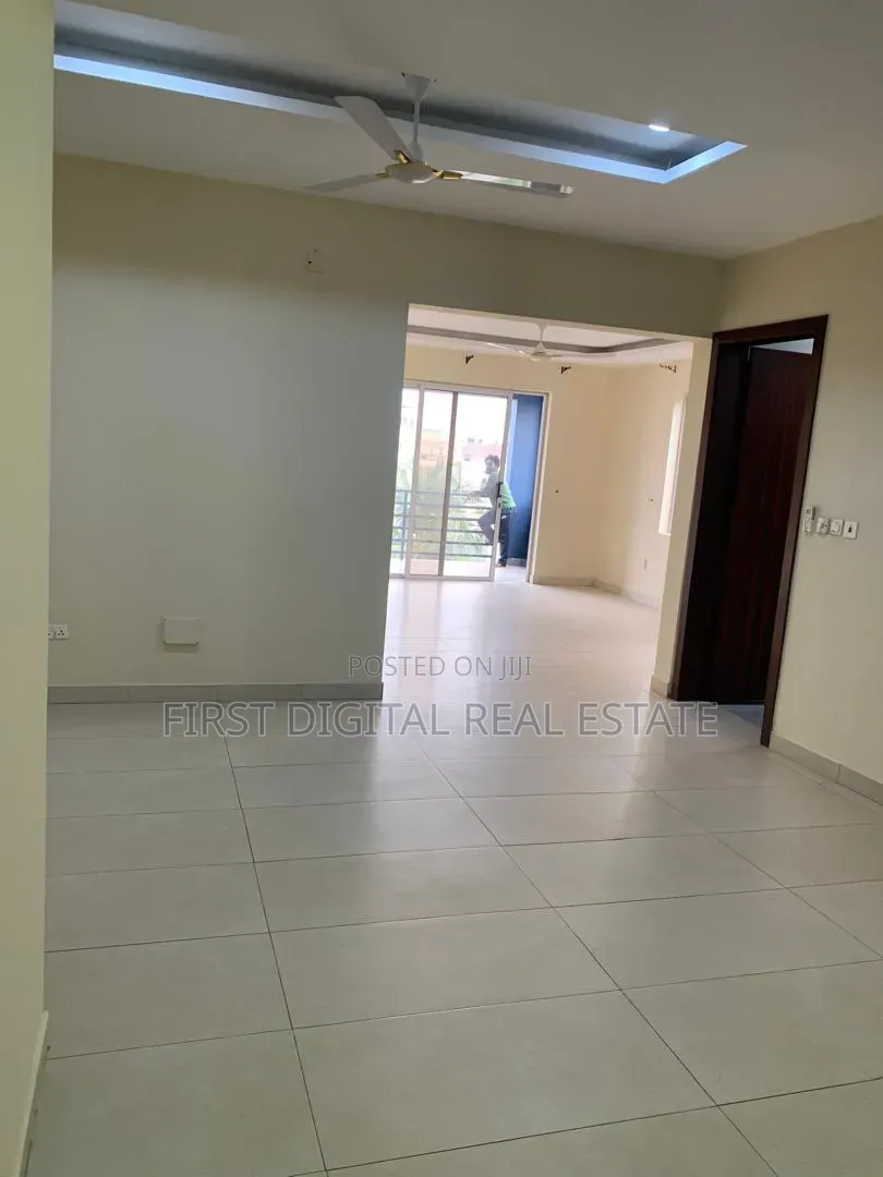2bdrm Apartment in First Digital Real, A&C Mall Area for rent