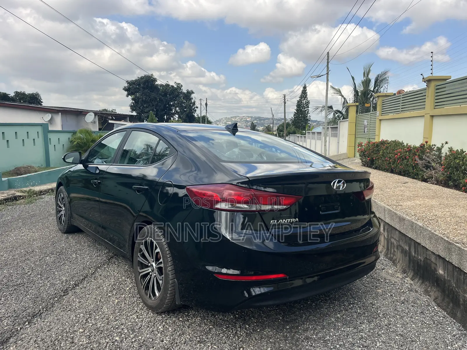 Hyundai Elantra 2018 Black