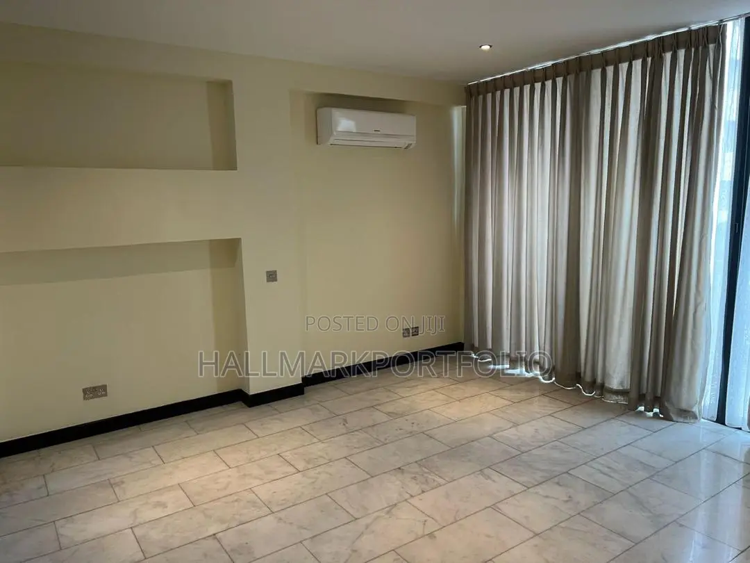 3bdrm Apartment in Airport Residential for sale