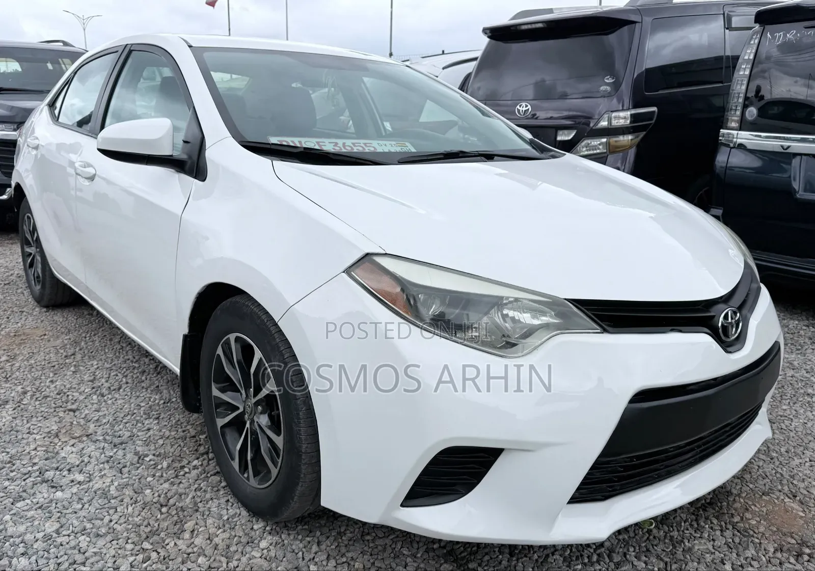 Toyota Corolla 2015 White