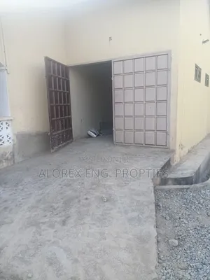 3bdrm Apartment in Abokobi, Pentecost for rent