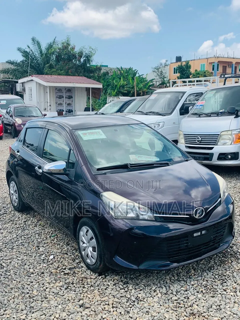 Toyota Vitz 2016 Brown