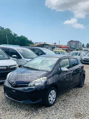 Toyota Vitz 2016 Brown