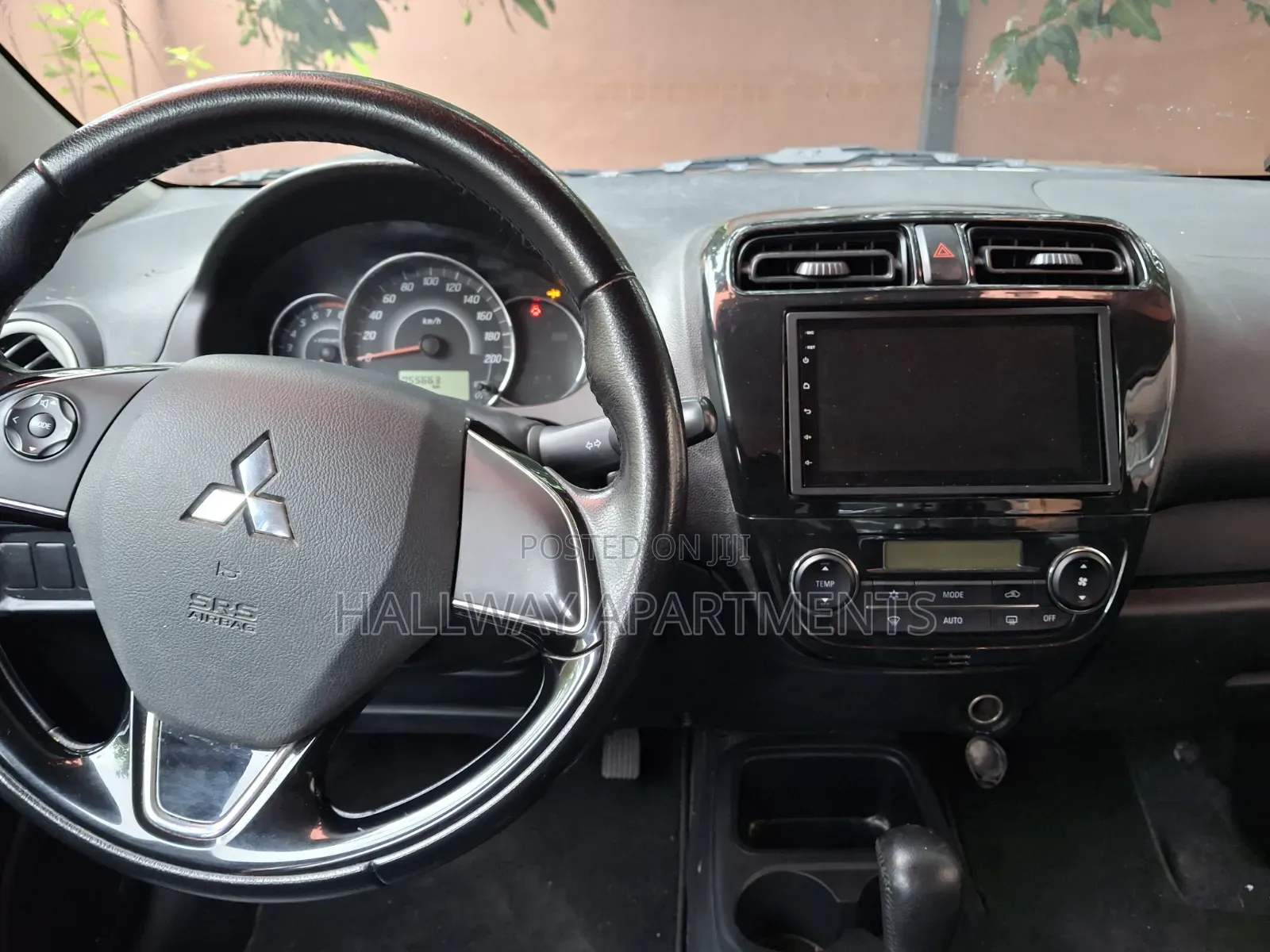 Mitsubishi Attrage 2016 Silver