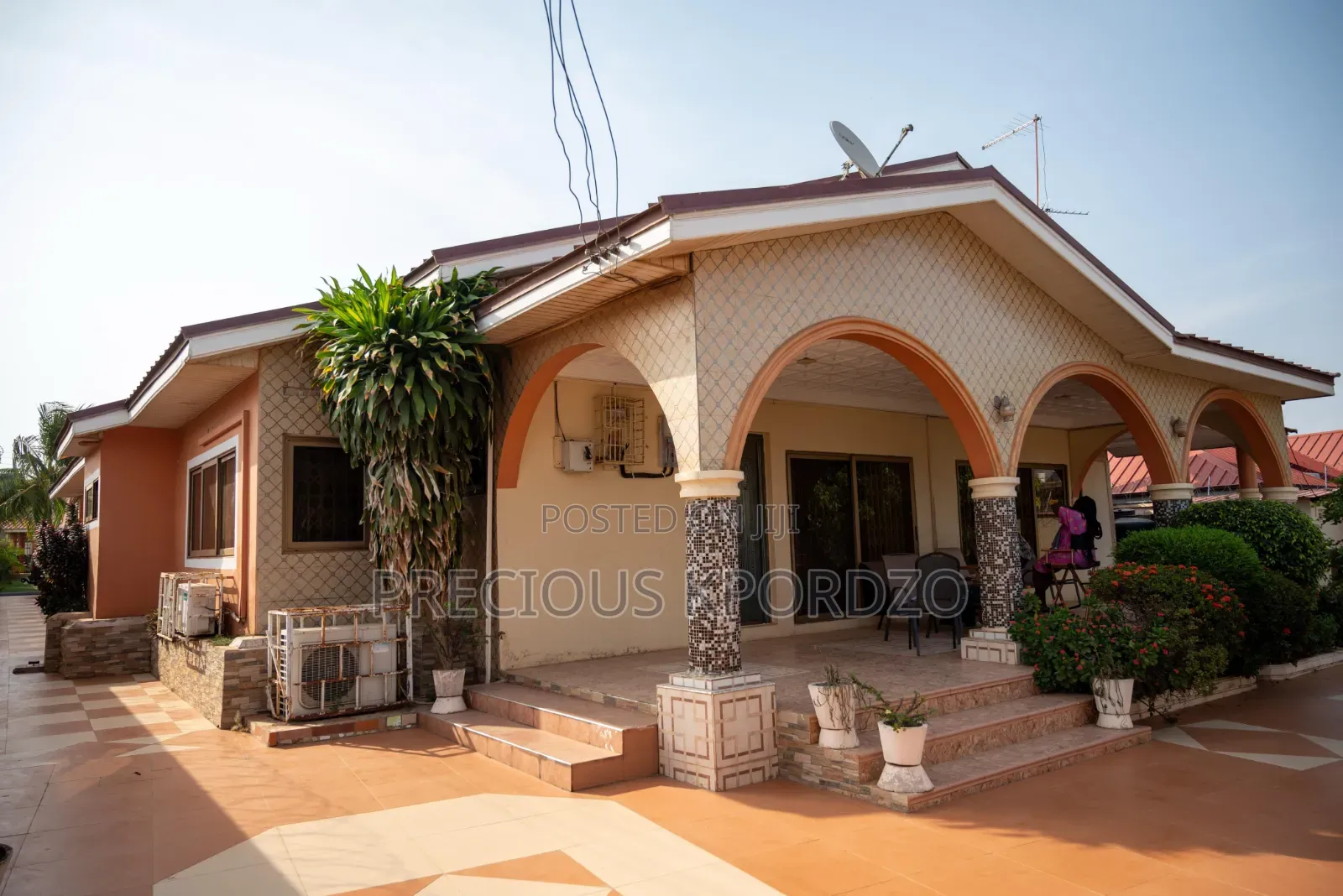 7bdrm House in Frafraha Adenta for rent