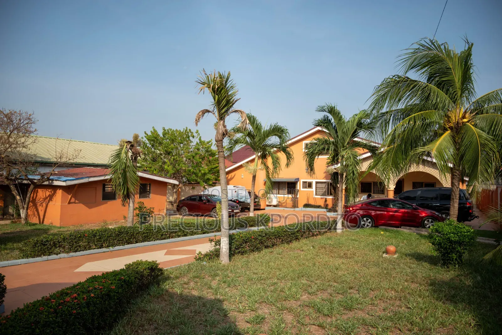 7bdrm House in Frafraha Adenta for rent