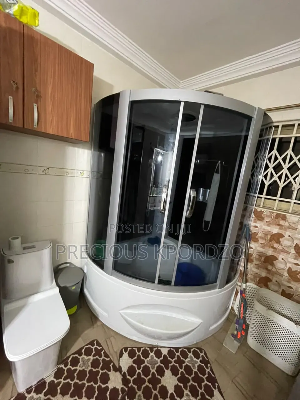 7bdrm House in Frafraha Adenta for rent