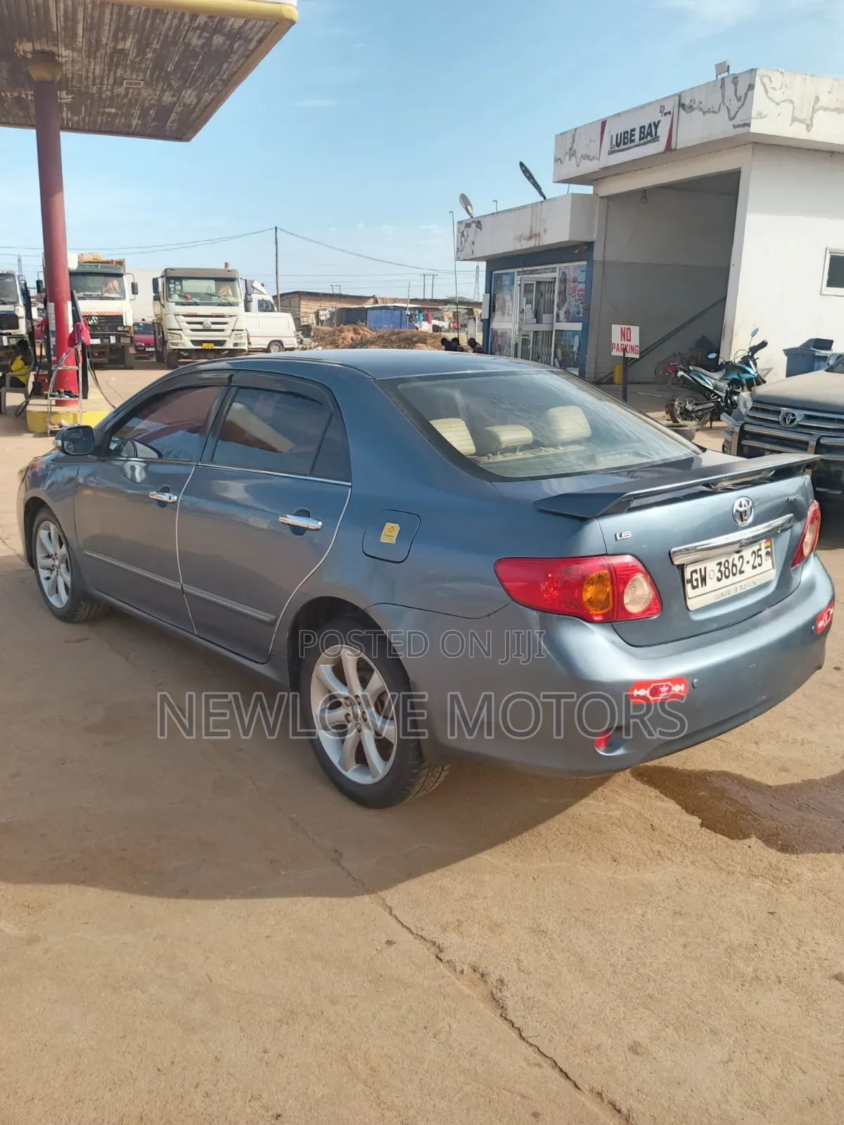 Toyota Corolla XLE 4dr Sedan (1.8L 4cyl 4A) 2010 Blue