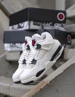 Jordan 4 “White,black & Red”
