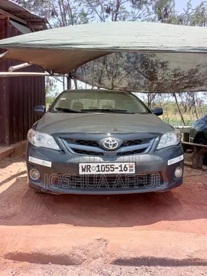 Toyota Corolla LE 4dr Sedan (1.8L 4cyl 4A) 2013 Blue