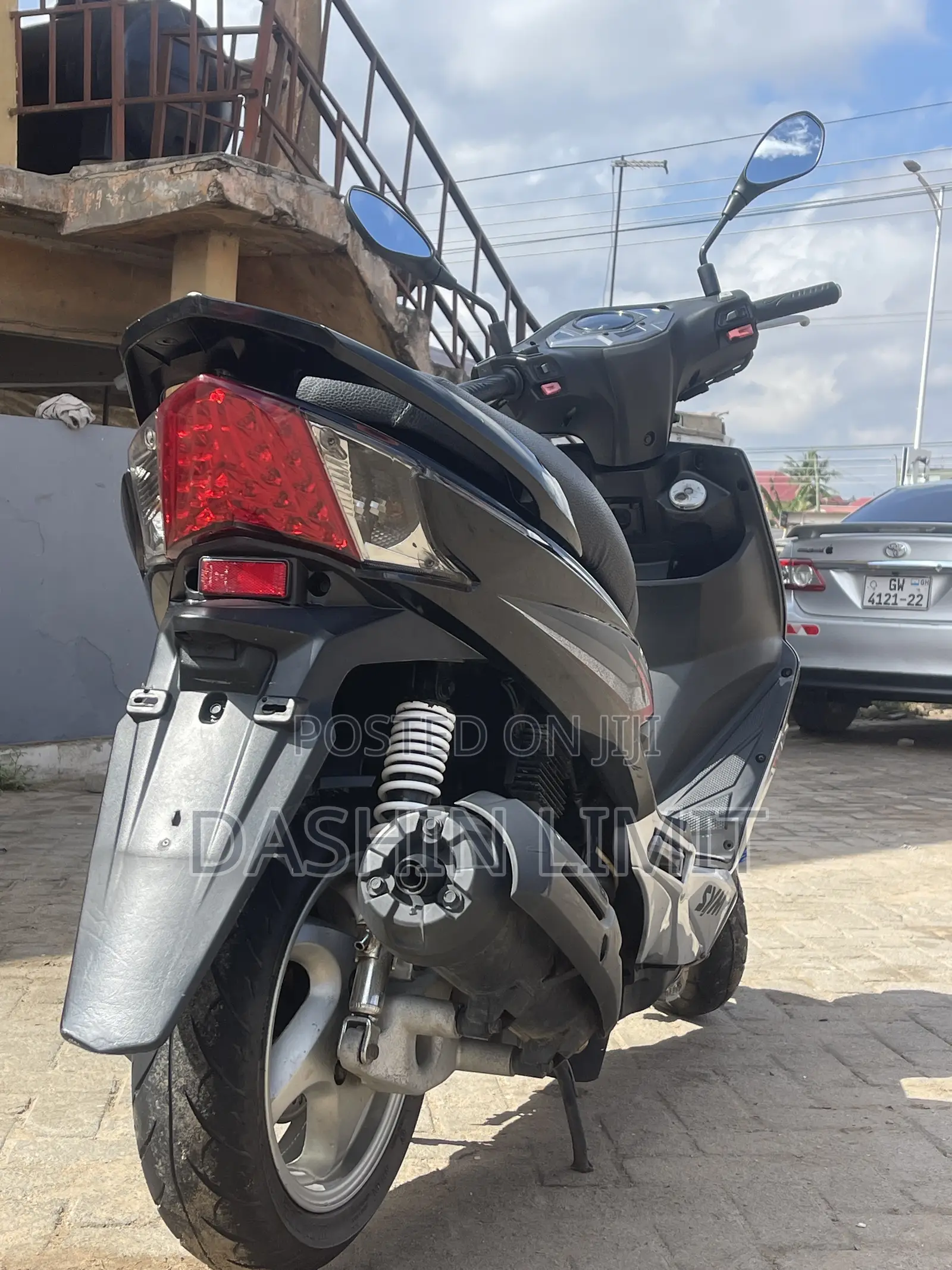 SYM Symnh 2025 Black