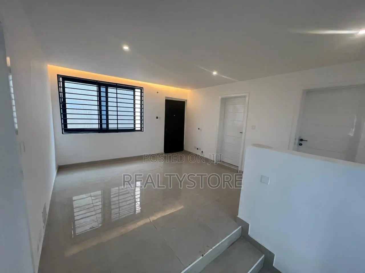 4bdrm House in Pokuase, Accra Metropolitan for sale