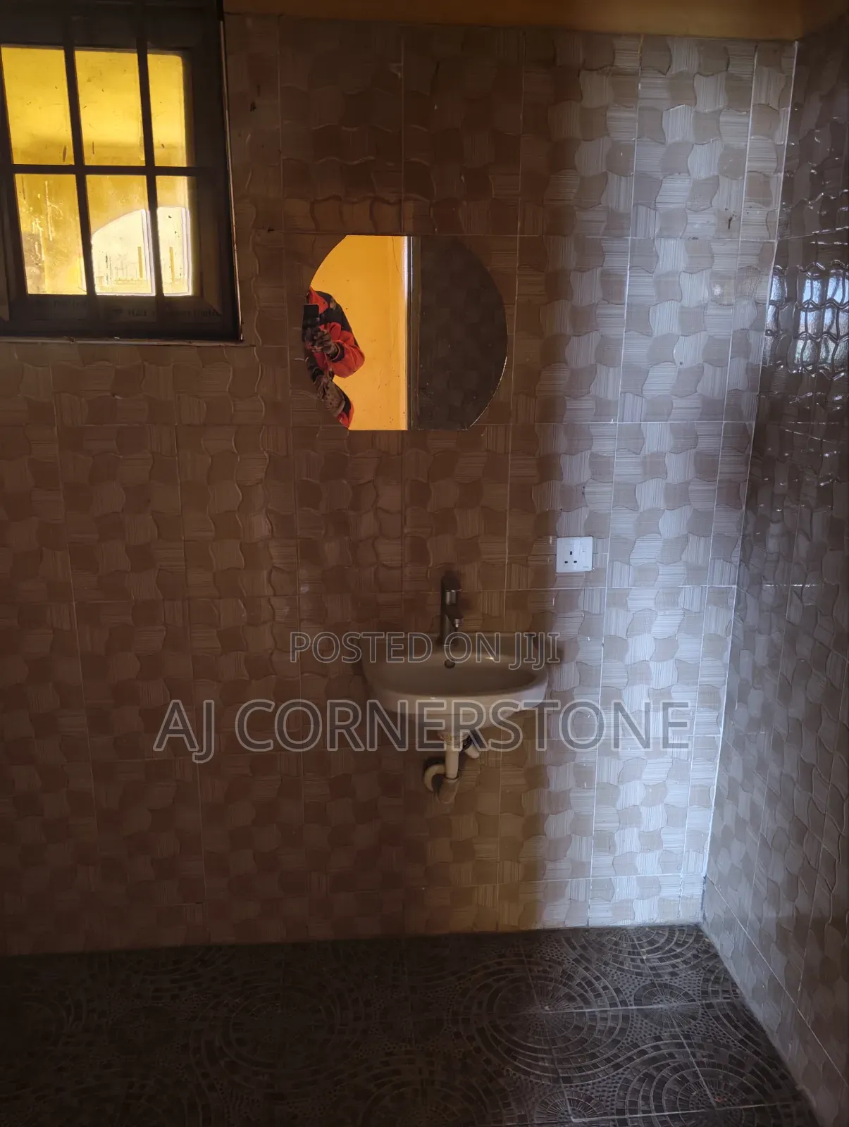 3bdrm Apartment in Amasaman for rent