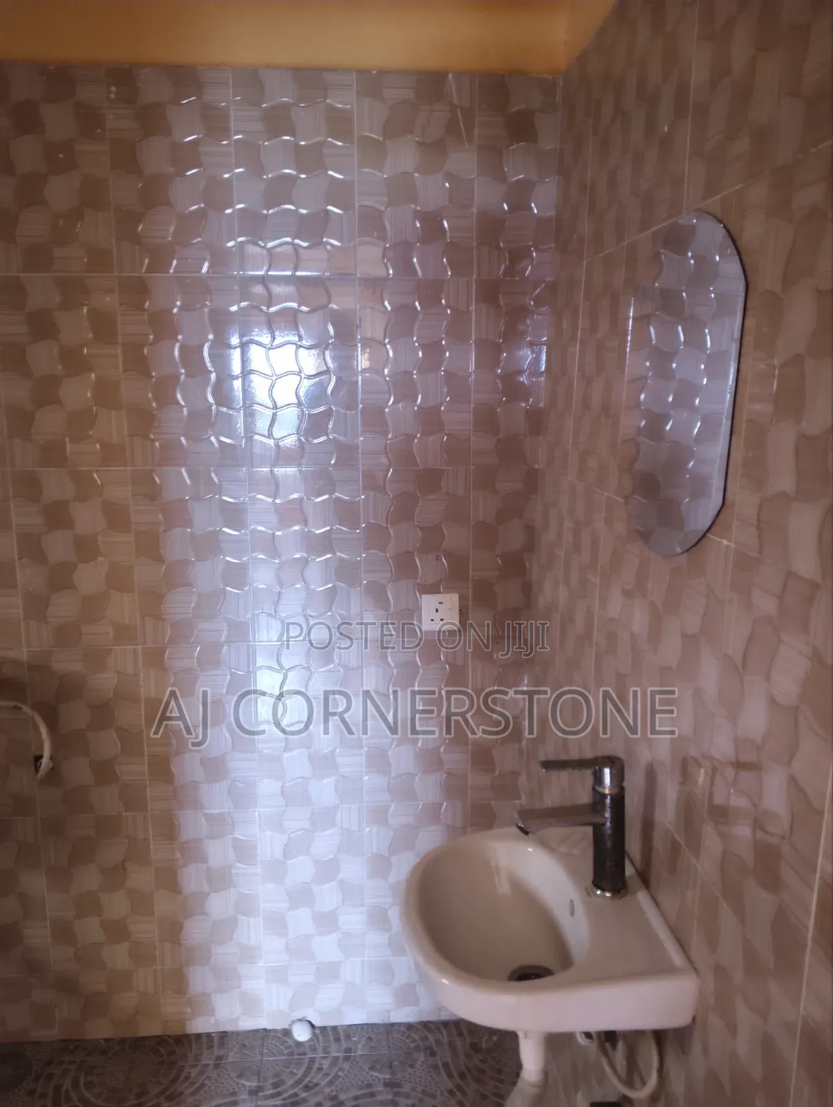 3bdrm Apartment in Amasaman for rent
