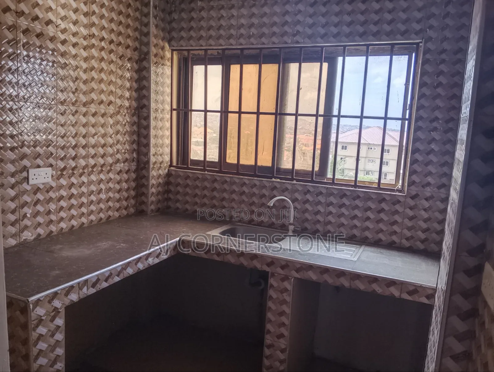 3bdrm Apartment in Amasaman for rent