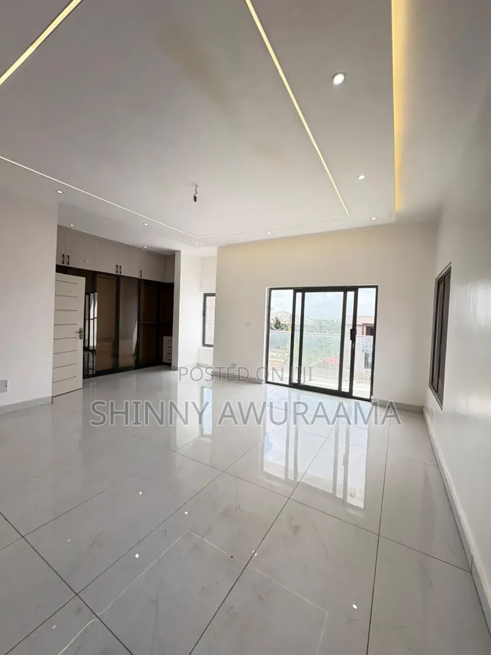 4bdrm House in East Legon Hills, School Junction for sale