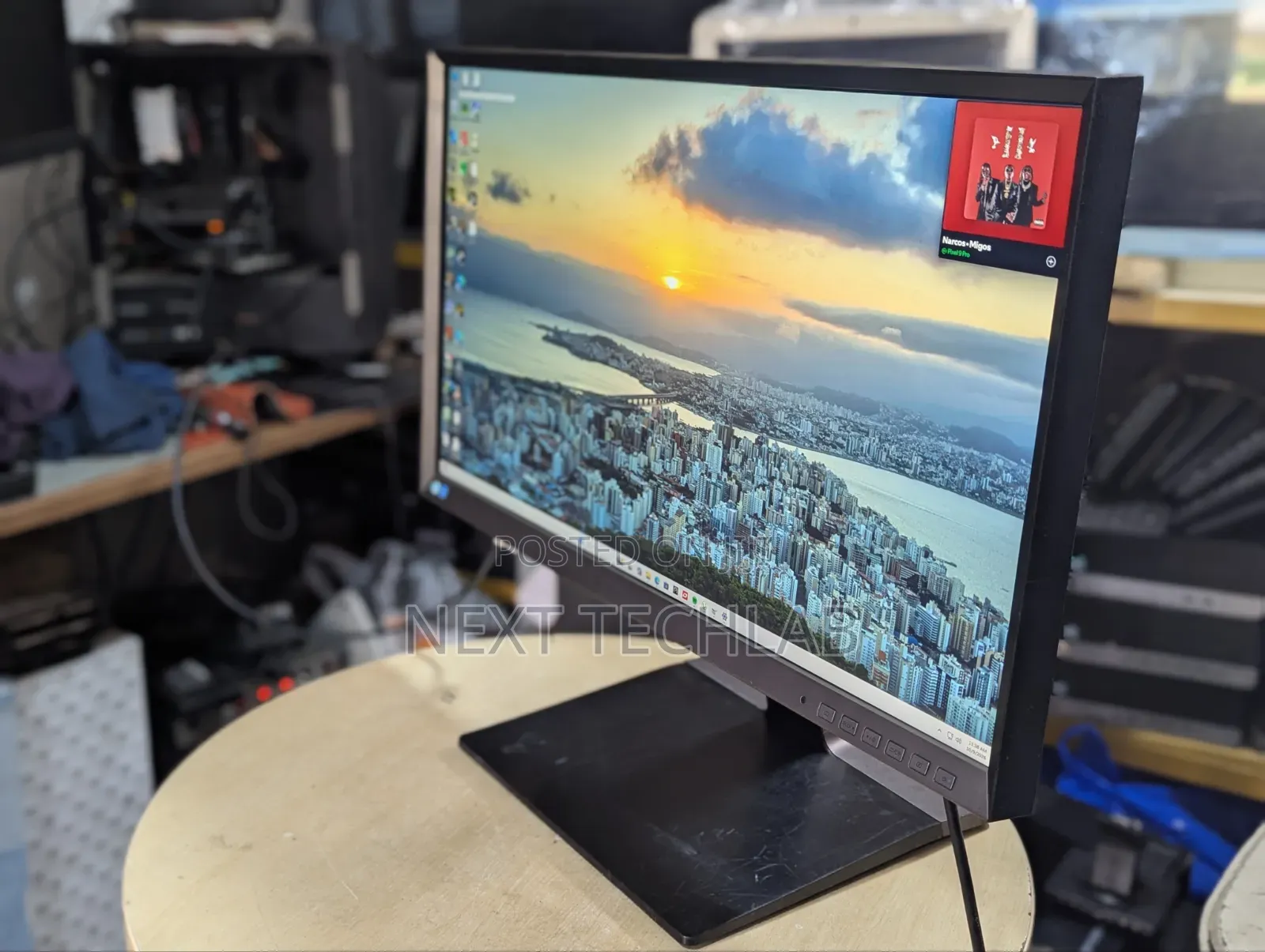 Samsung 27 Inch Monitor