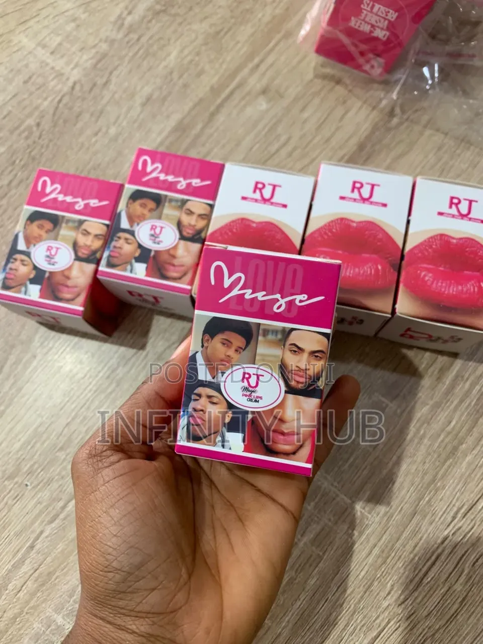  Pink Lips – Beautiful, Soft & Attractive! 