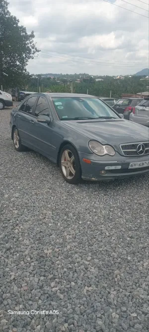 Mercedes-Benz C-Class 2007 Gray