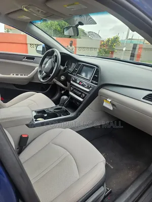 Hyundai Sonata SE 2018 Blue