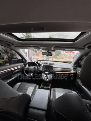 Honda CR-V Touring AWD 2020 Silver
