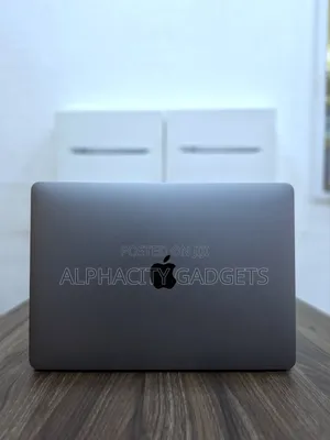 Laptop Apple MacBook Pro 2017 16GB Intel Core i5 SSD 256GB