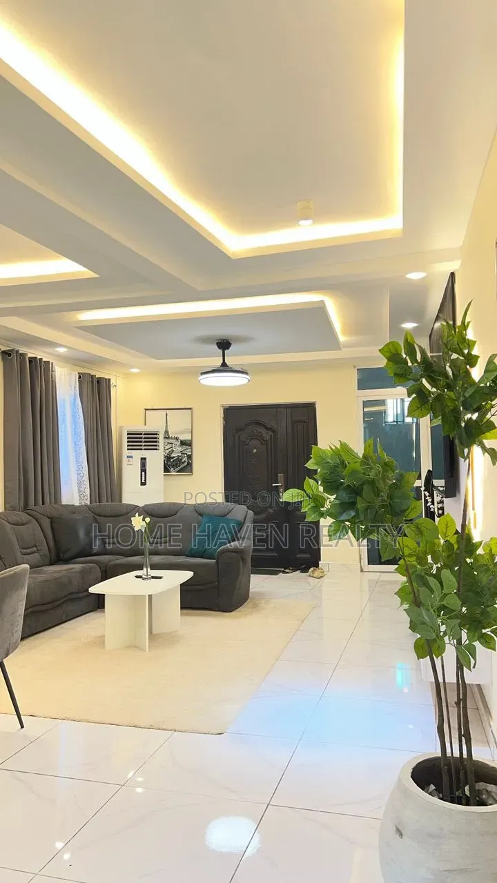 3bdrm House in Spintex Baastona, Baatsona Total for sale